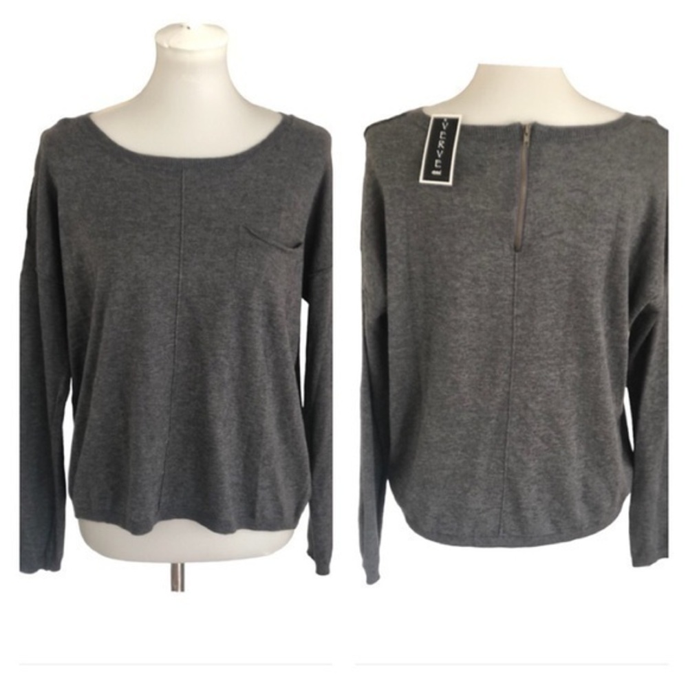 Verve Ami Gray knit top with front pocket and back zipper